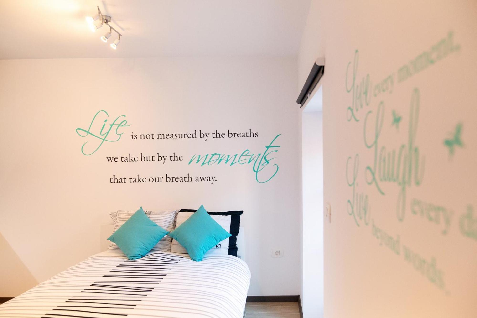 Azzurro Apartment Пиран Экстерьер фото