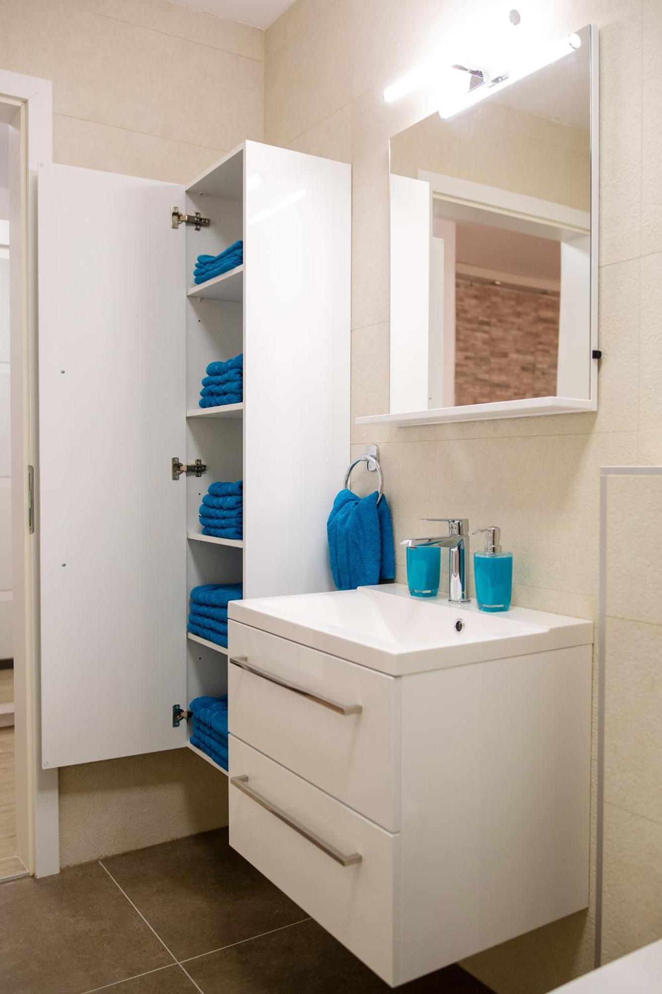 Azzurro Apartment Пиран Экстерьер фото
